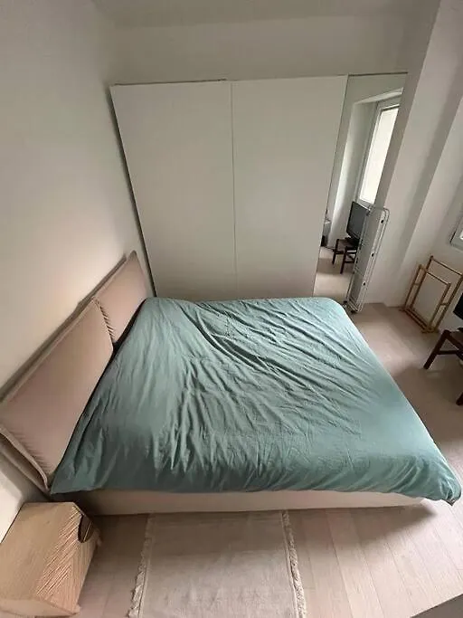 Modern Apartment - Walking Distance To Milan Central Station איטליה